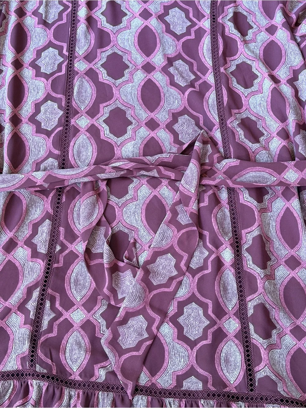 Chico’s Maroon Medallion Kaftan Tiered Maxi Dress Size 3.5 P Size 18 Boho Resort - Picture 2 of 8